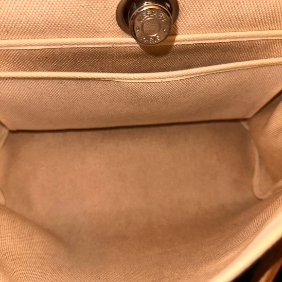 Pre-loved Hermès Vintage Herbag Bag 31 Beige - Picture 5 of 11